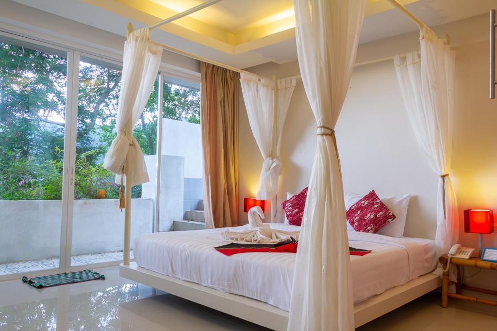 Grand Bleu Ocean View Pool Suite Kamala-part Kültér fotó